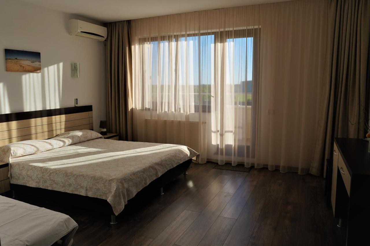 Hotel Indeep Club Cumpăna Zewnętrze zdjęcie
